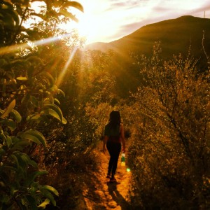 Valentina Castellani Quinn Hiking Malibu Nunu Pictures 8