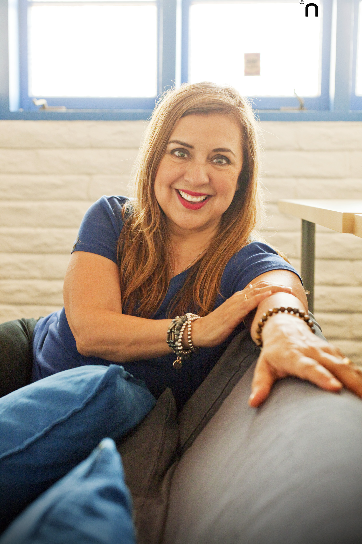 Siempre es un placer charlar con Blanca. Generosa con sus amistades, sus contactos y su tiempo, se ha labrado el cariño y la admiración personal de todos en esta difícil industria. ¡Gracias Blanca! ¡Vuelve a vernos cuando quieras!