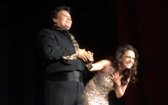 "El ha sido mi universidad artística, mi maestría... Puso a mis pies cuarenta años de carrera. ¿Qué otro artista de su calibre haría eso?"